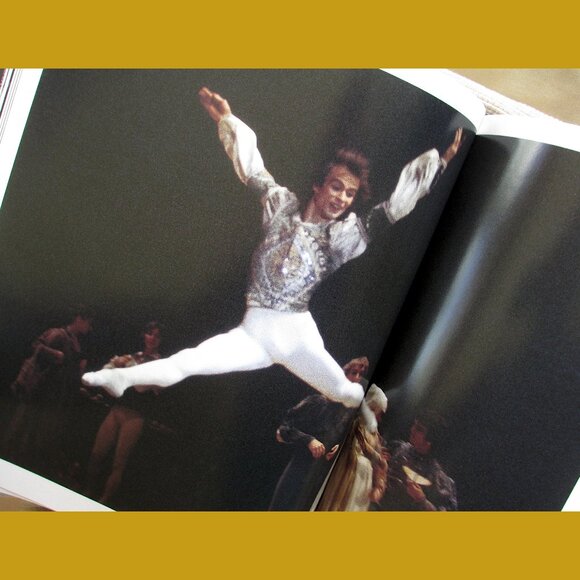 Book: Nureyev, by Valeria Crippa and Ralph Fassey - Picture 4 of 16
